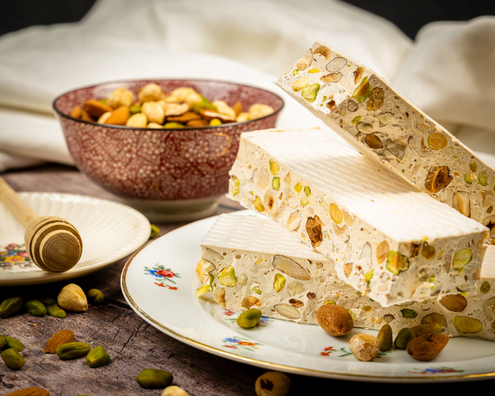 Weißer Bio-Nougat mit Bio-Lavendelhonig, 150 g
